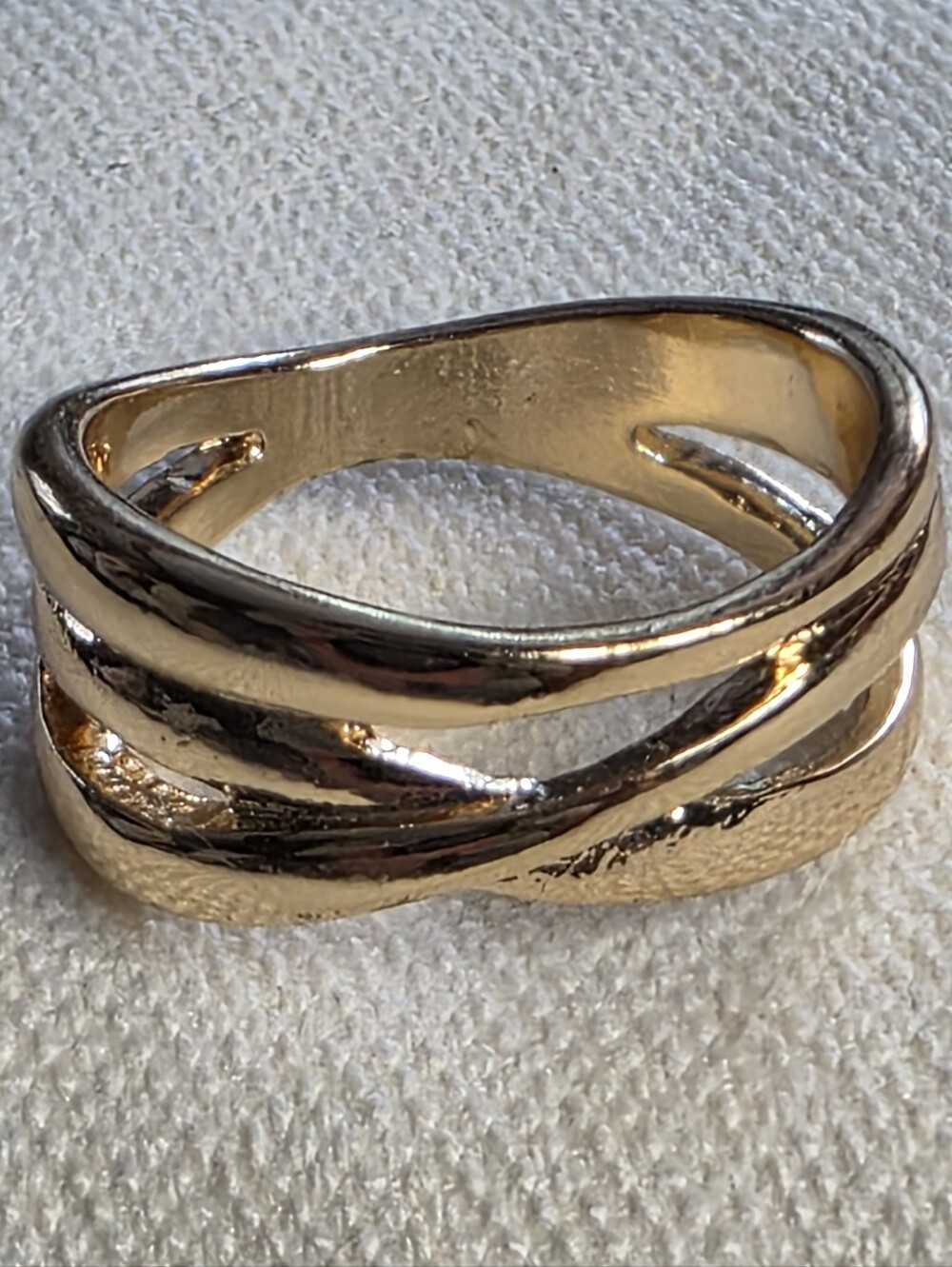 Criss Cross Crossover Band Ring Minimalist Layered Gold Tone Size 9 - Picture 4 of 4